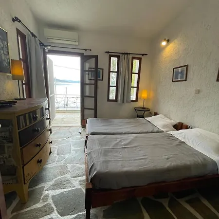 Appartement By The Beach, Evia Island Boufalo