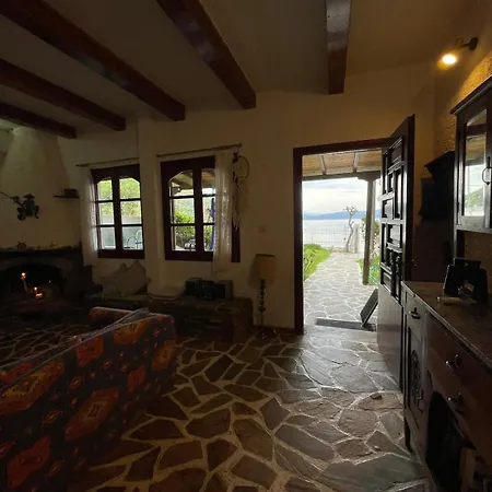 Appartement By The Beach, Evia Island *